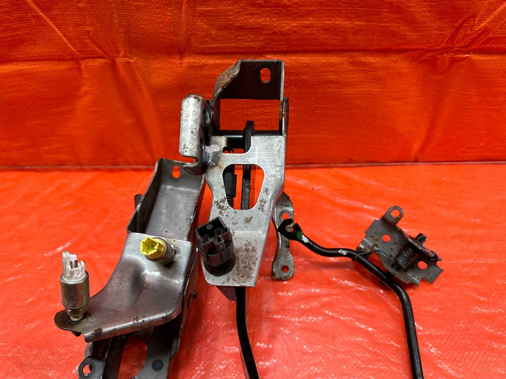 02 05 HONDA CIVIC SI EP3 HATCH   MANUAL PEDALS   GAS BRAKE CLUTCH   OEM #1868