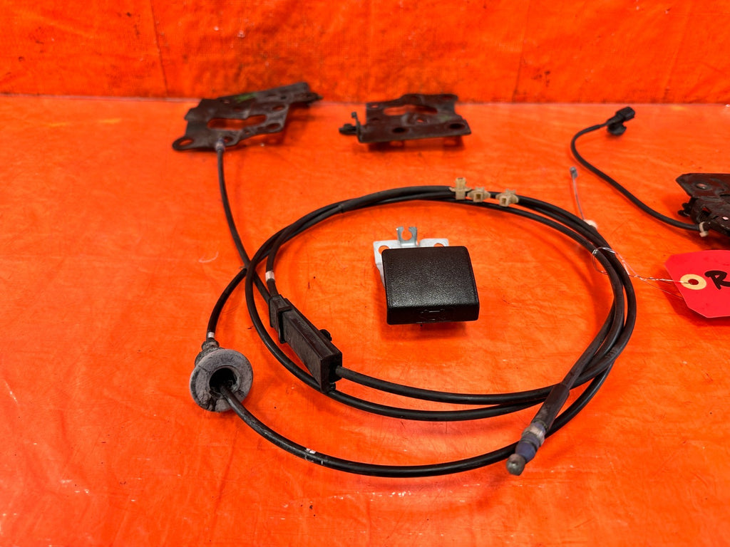 08-15 INFINITI G37 & Q60 COUPE - HOOD LATCH W/ REKEASE CABLE & BRACKETS OEM #3102