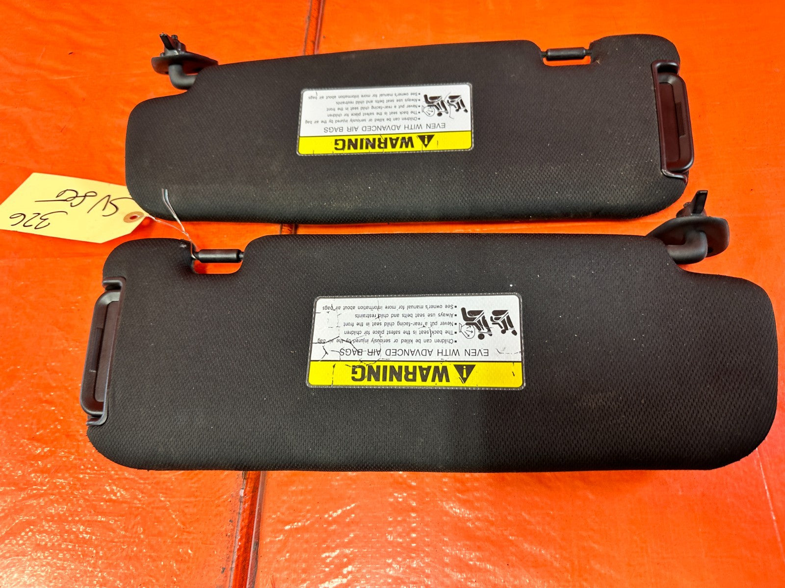 13 16 HYUNDAI GENESIS COUPE 3.8L   LEFT AND RIGHT SUN VISORS PAIR SET   OEM #3264