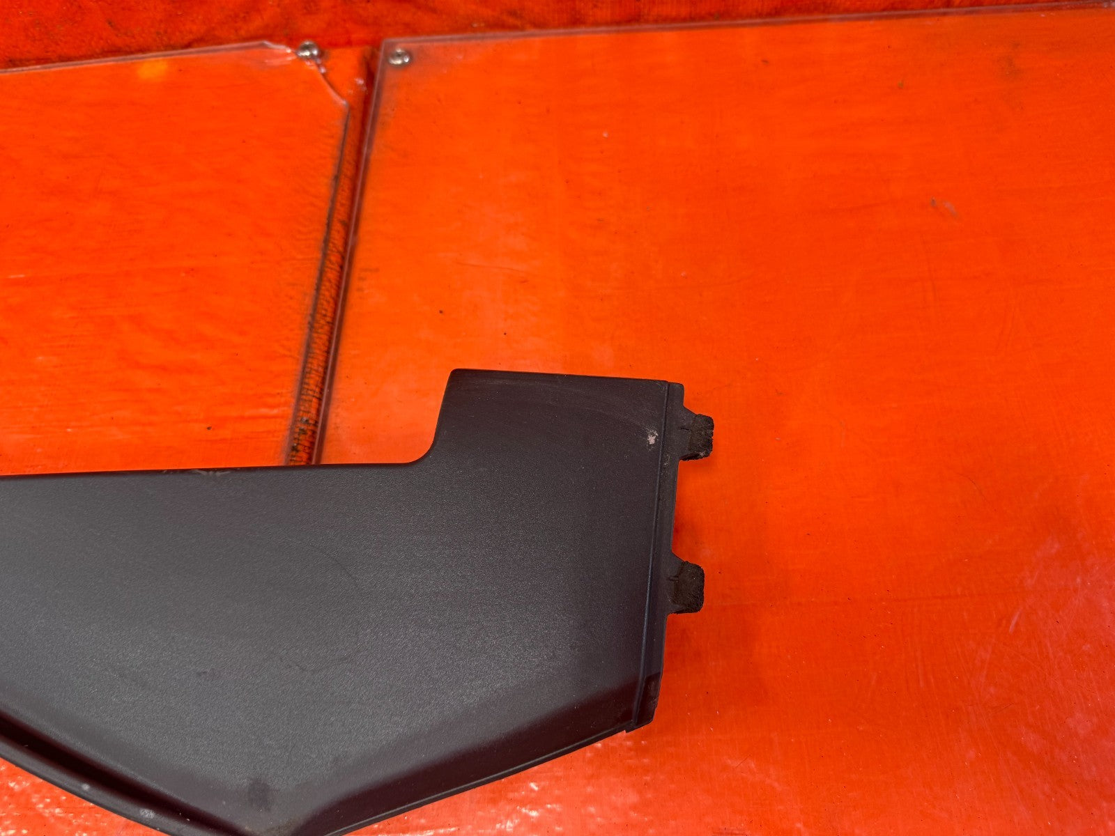 08 15 INFINITI G37 COUPE   INSIDE TRUNK TAIL LIGHT TRIM PLASTIC LEFT OEM #3281