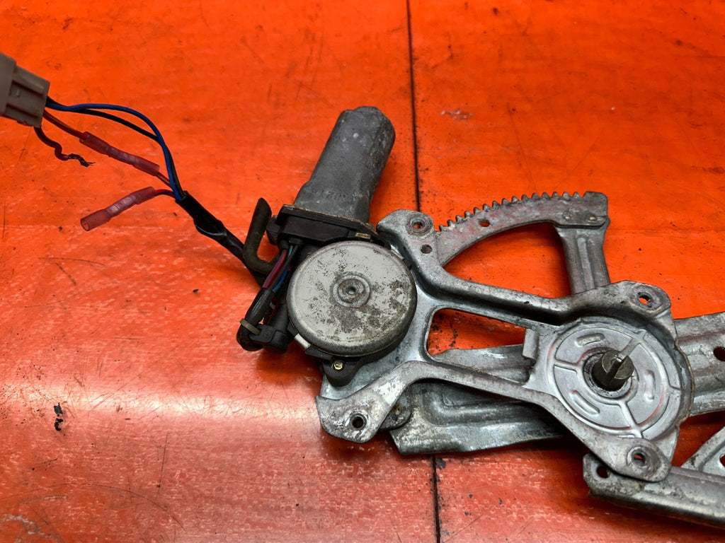 92 96 HONDA PRELUDE LEFT DRIVER WINDOW REGULATOR OEM #3325