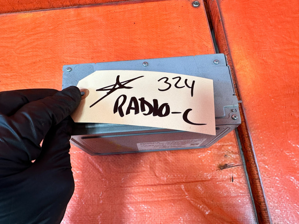 2018 18 HONDA ACCORD LX   AM FM RADIO STEREO MODULE   39100 TVA A030 M1 OEM 3245