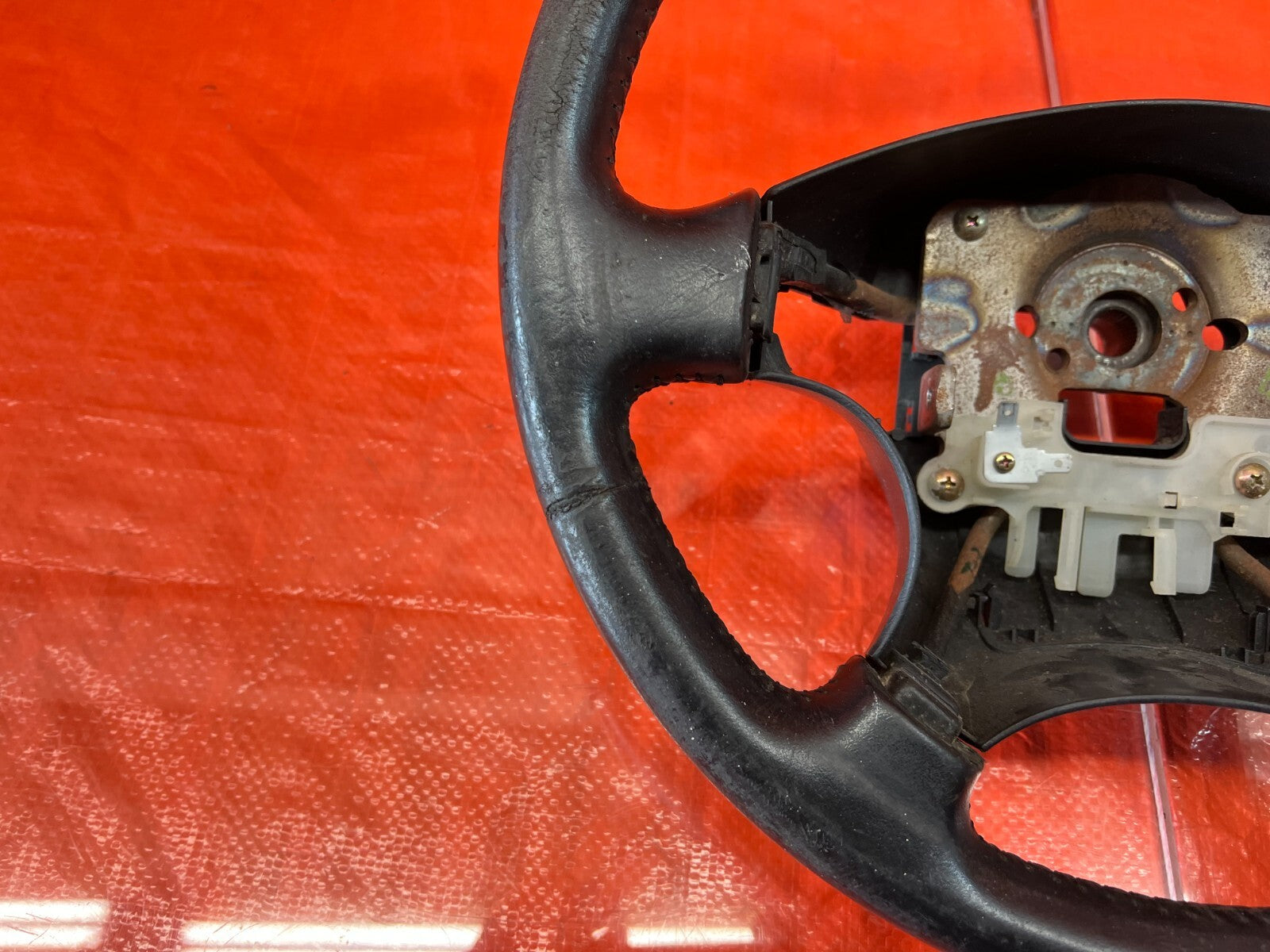 98 01 HONDA PRELUDE   STEERING WHEEL   BLACK LEATHER WRAP    WEAR  OEM #1209