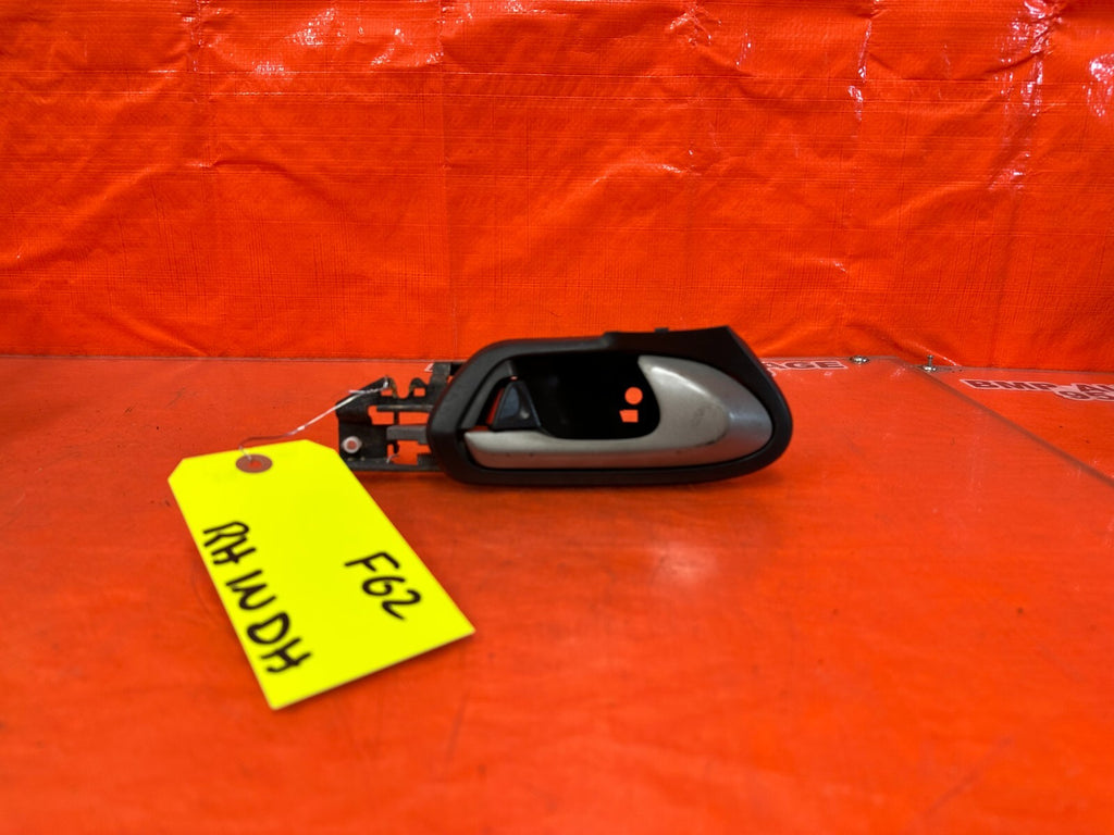 06 11 HONDA CIVIC SI COUPE PASSENGER RIGHT FRONT INTERIOR DOOR LOCK HANDLE OEM 0