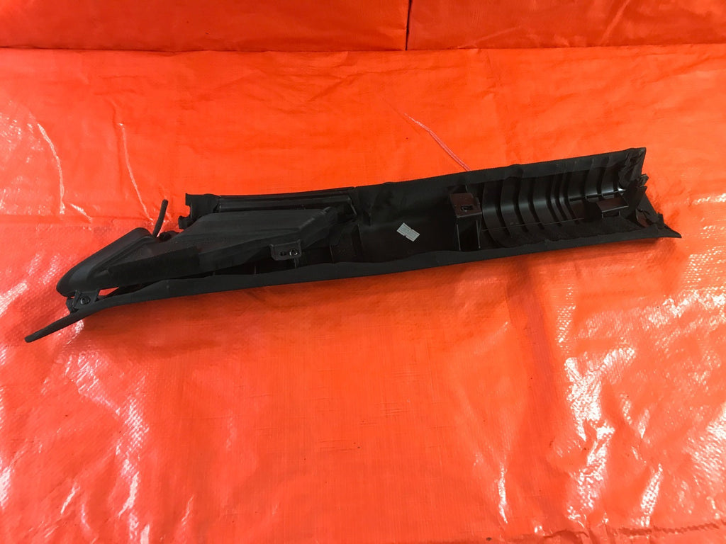 OEM 2017 17 INFINITI Q60 AWD 3.0L TT   PASSENGER RIGHT A PILLAR R RH3