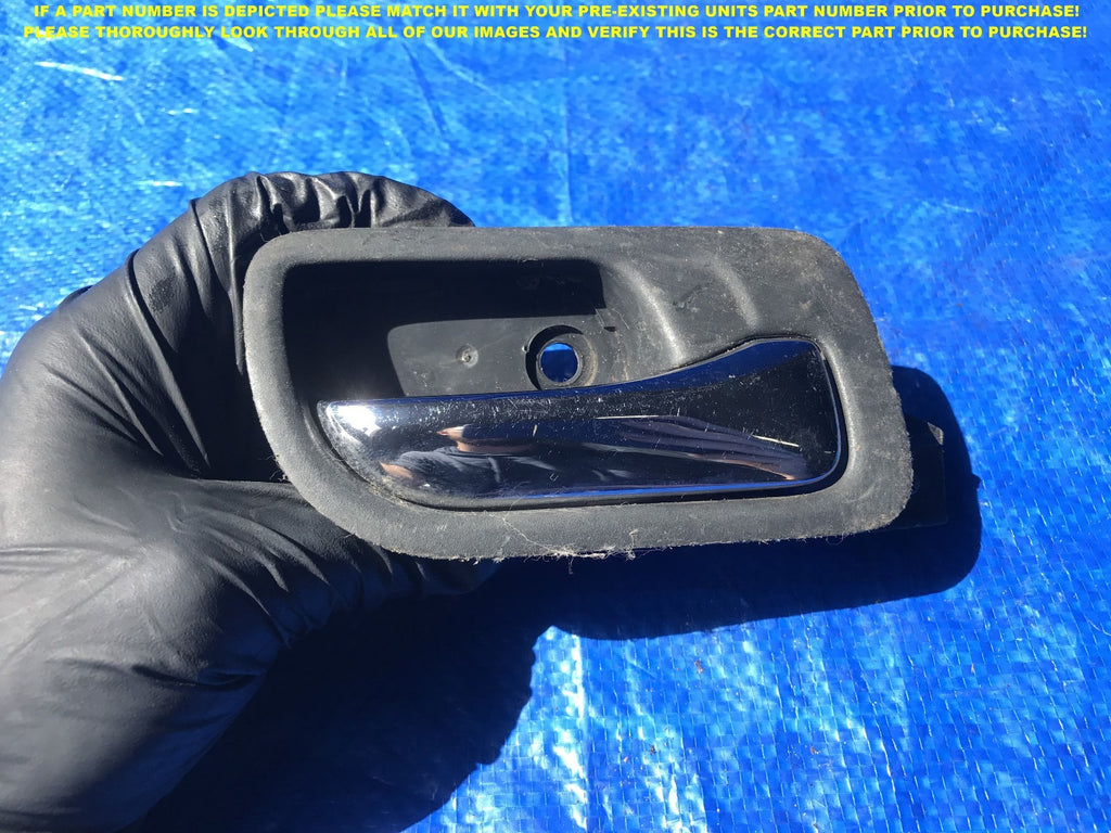 OEM 2003 2004 2005 HONDA ACCORD  SEDAN PASSENGER RIGHT REAR INTERIOR DOOR HANDLE0
