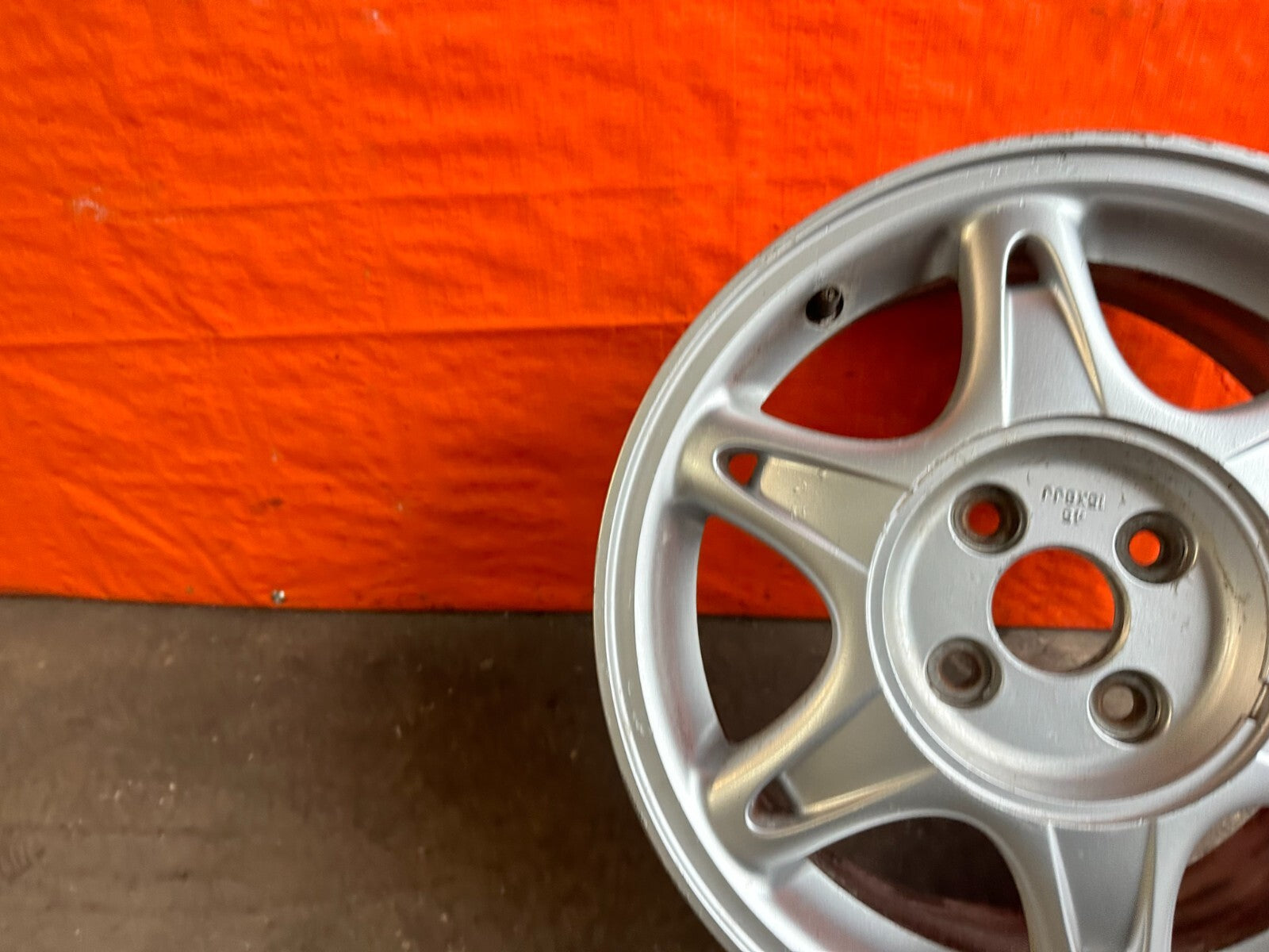ACURA INTEGRA FACTORY WHEEL   SNOW FLAKE SNOWFLAKE    OEM OE WHEEL RIM 2748