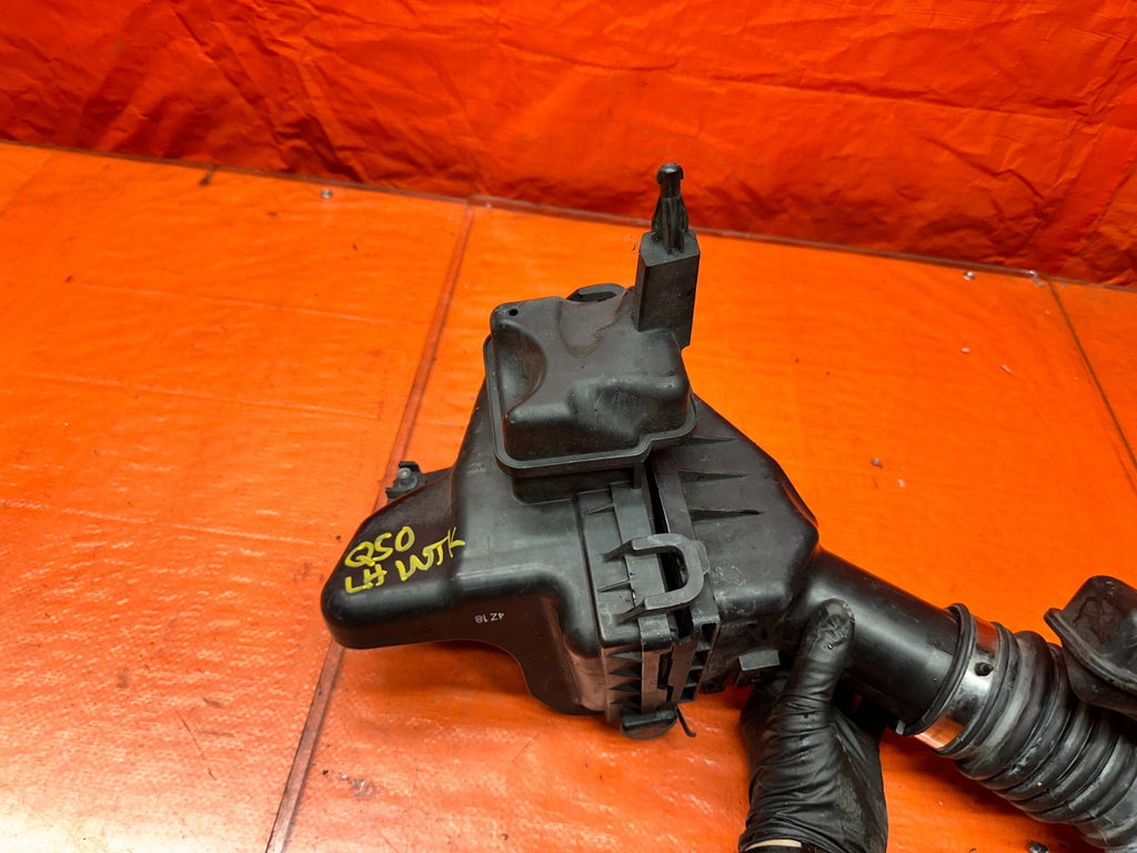 14-15 INFINITI Q50 4D 3.7L VQ37VHR LEFT DRIVER AIR INTAKE BOX TUBE ASSY OEM #Q5012