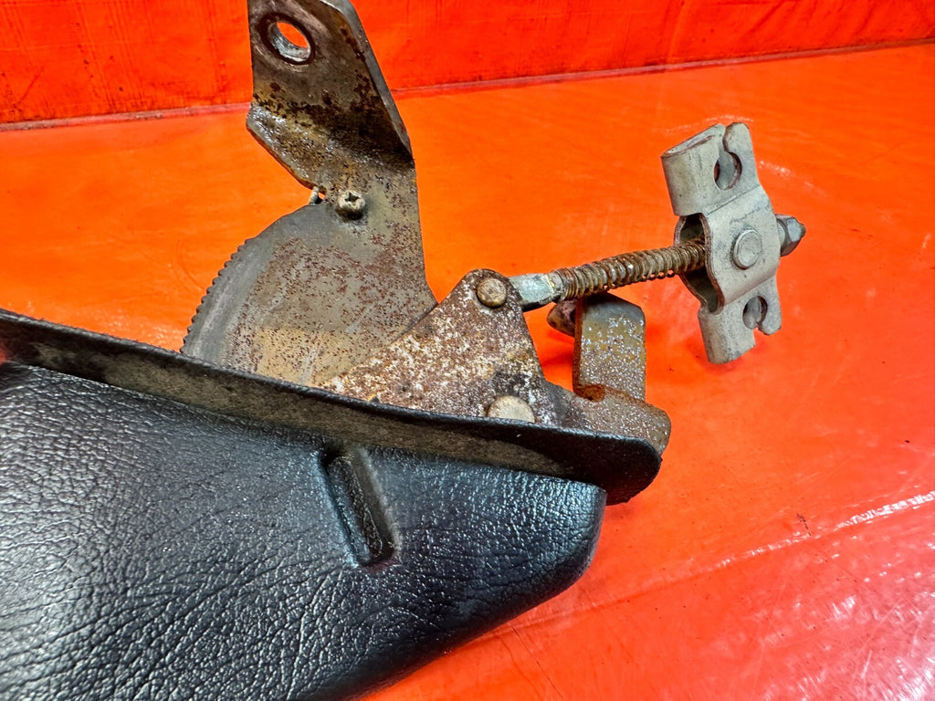 94   01 ACURA INTEGRA   EMERGENCY BRAKE HANDLE   E BRAKE   OEM FACTORY OE   #2747