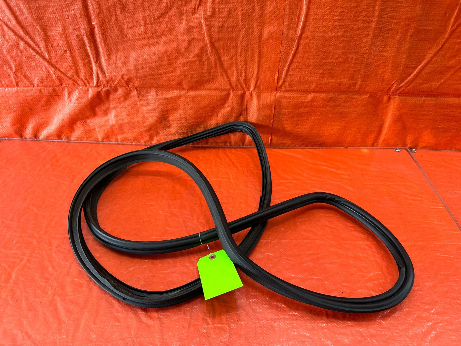 09 14 ACURA TSX   REAR TRUNK WEATHER STRIP RUBBER GASKET   OEM FACTORY #2336