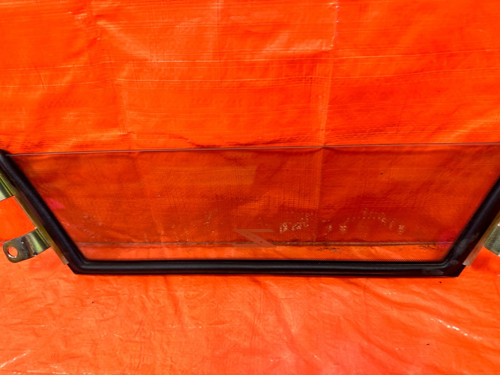 2004 04 NISSAN 350Z CONVERTIBLE   WINDSCREEN WIND SCREEN DEFLECTOR   OEM #2627