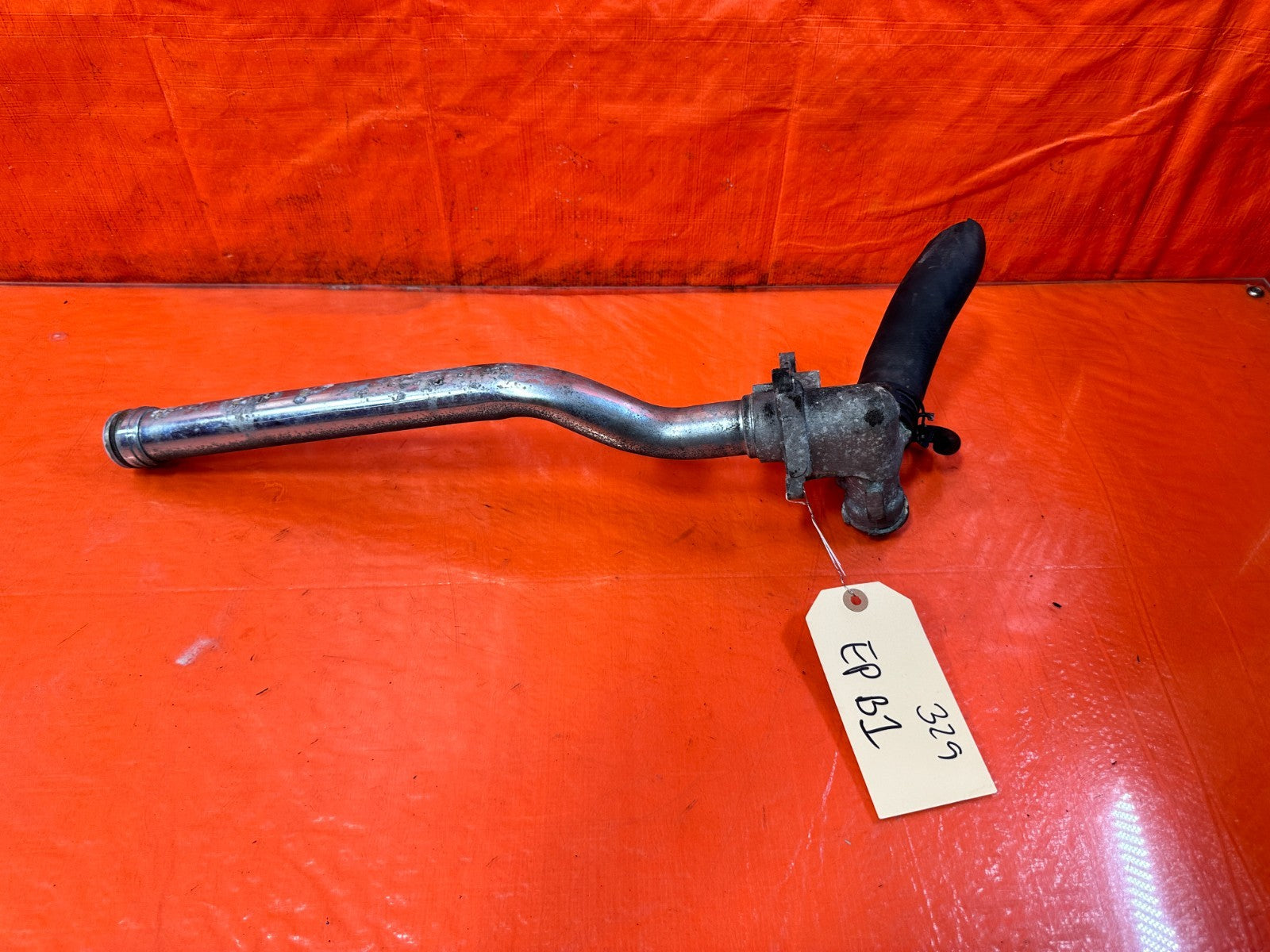 08 15 INFINITI G37 Q60 3.7L VQ37 REAR ENGINE WATER COOLANT PASSAGE PIPE #3290