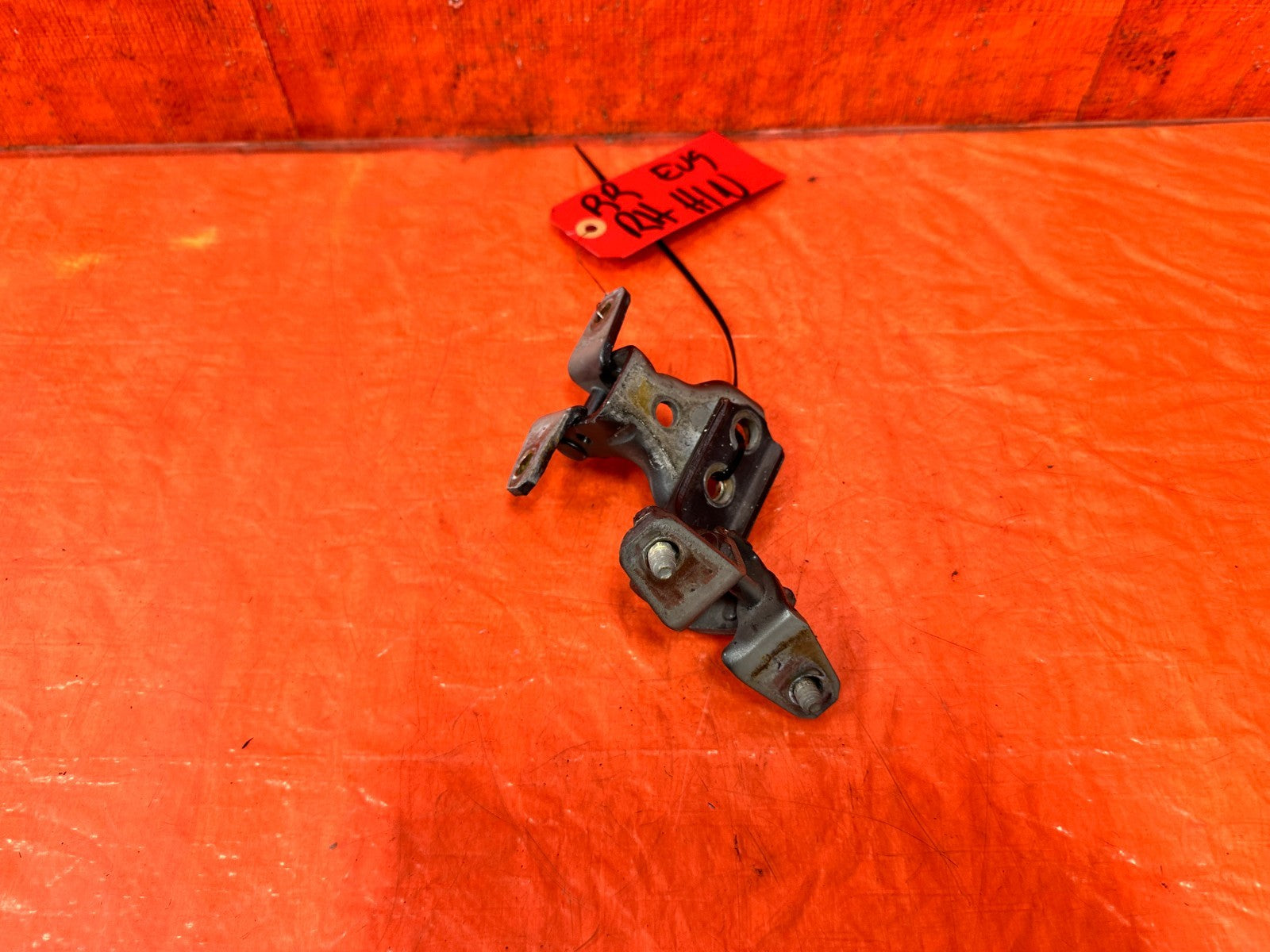 03 05 LANCER EVOLUTION EVO VIII IX 8 9   RIGHT REAR DOOR HINGES   OEM #EV92