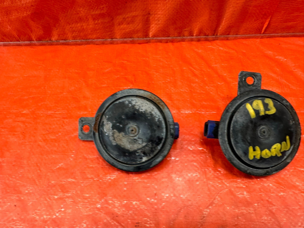 95 97 HONDA ODYSSEY   HORN SET / HIGH AND LOW NOTE HORNS   OEM FACTORY #1935