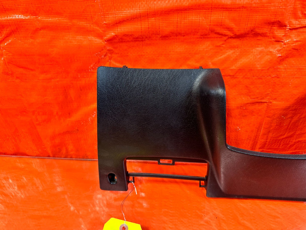 93 97 HONDA DEL SOL   KNEE TRIM UNDER STEERING COLUMN LOWER COVER   OEM #2725
