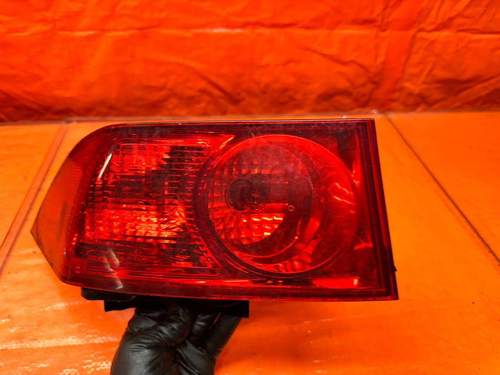 04-05 ACURA TSX 4D 2.4L K24A2 LEFT DRIVER OUTER QUARTER TAIL LIGHT LAMP OEM #3426