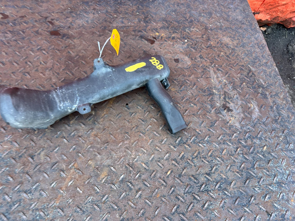 02 05 LEXUS SC430   UPPER AIR DUCT GUIDE LEFT   OEM FACTORY #2884