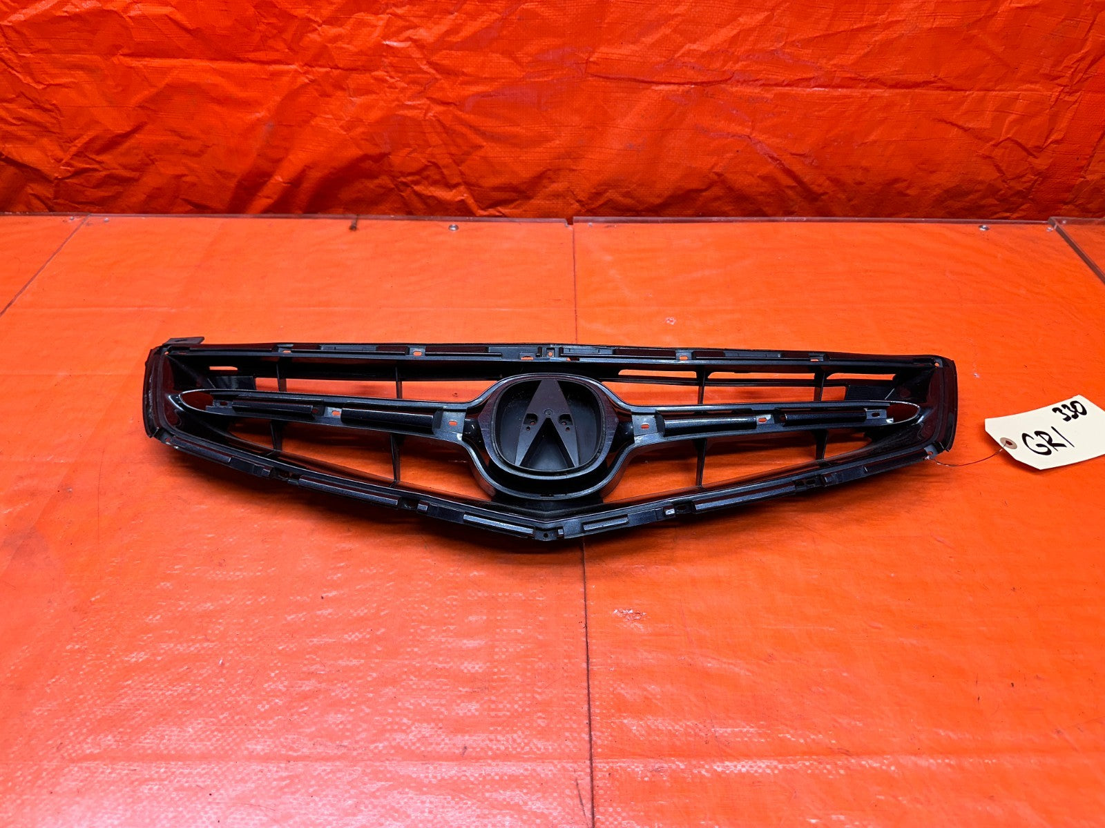 04 05 ACURA TSX FRONT RADIATOR GRILLE ASSEMBLY OEM #3304