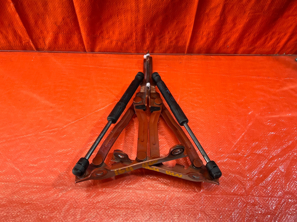 13 16 SCION FRS   17 20 86   TRUNK HINGE SET   LEFT AND RIGHT HINGES   OEM #1640