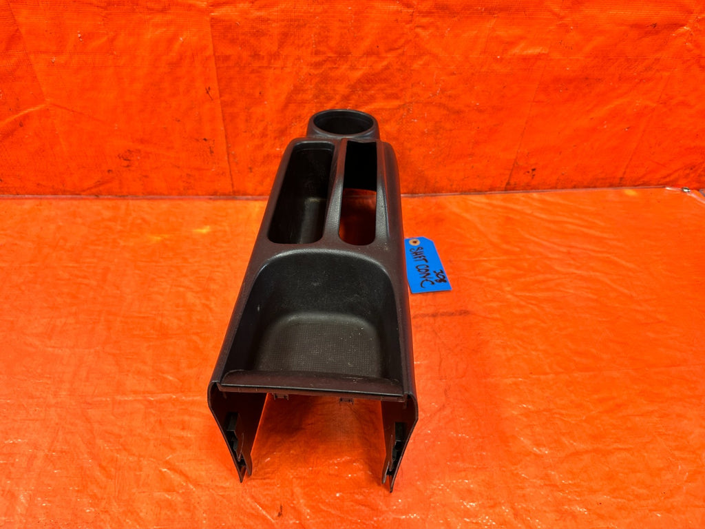 02-05 HONDA CIVIC SI EP3 HATCH - ARM REST CUP HOLDER PORTION REAR PART OEM 3081