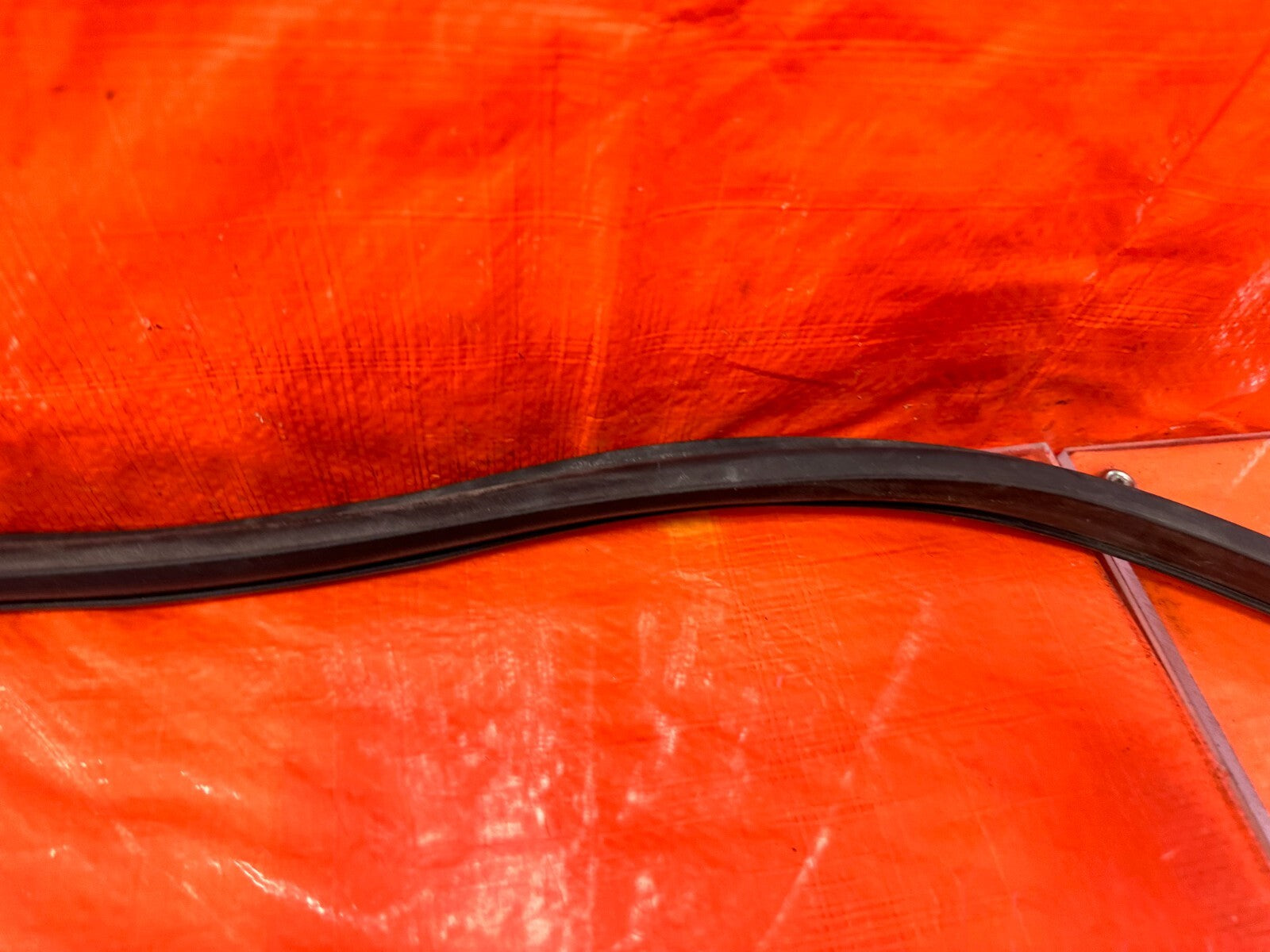 08 14 SUBARU IMPREZA WRX WAGON   DRIVER LEFT REAR DOOR WEATHER STRIP GASKET 2836
