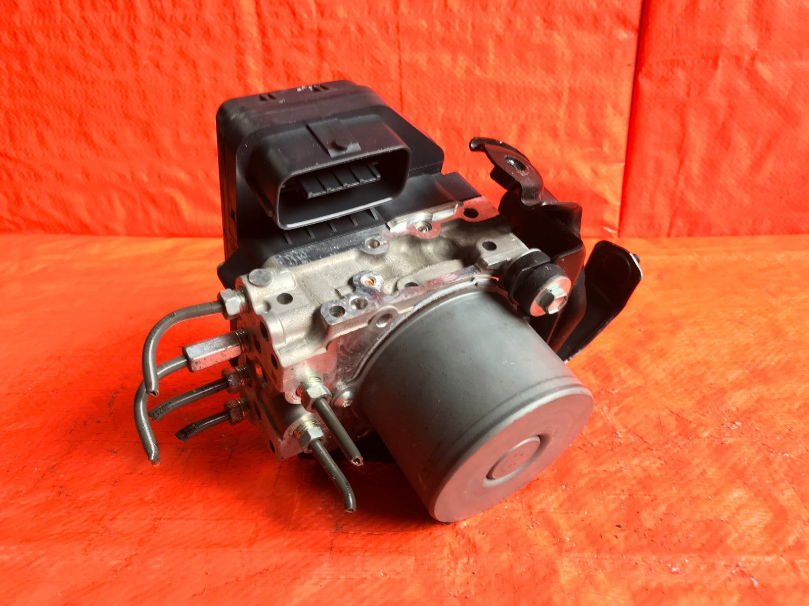OEM 2014 2015 2016 14 15 LEXUS IS250 IS350 ABS CONTROL PUMP MODULE 89541 53350 1