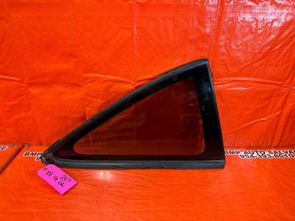 94 01 ACURA INTEGRA 2D   PASSENGER RIGHT REAR 1/4 GLASS WINDOW   OEM FACTORY 2470