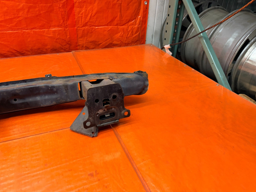 97 01 HONDA PRELUDE 2.2L FRONT BUMPER REINFORCEMENT CRASH BEAM BAR OEM #33615