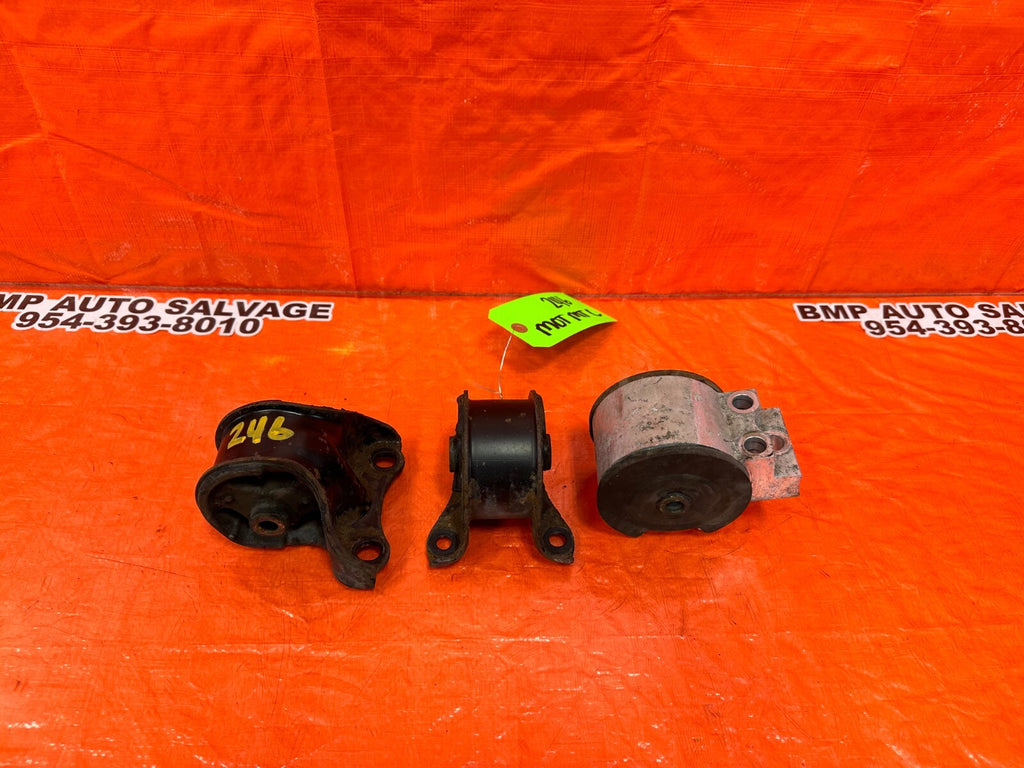 94 01 ACURA INTEGRA AUTOMATIC LEFT RIGHT MOTOR MOUNT TRANSMISSION MOUNT OEM 2460