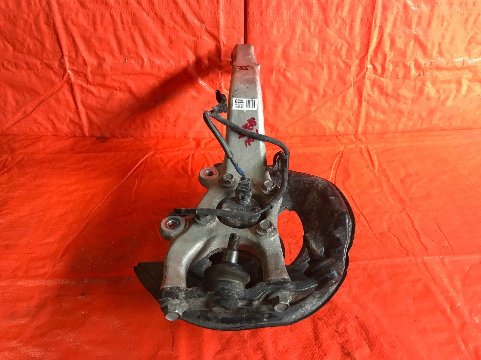 OEM 2016 2017 LEXUS IS350 DRIVER LEFT FRONT SPINDLE KNUCKLE HUB   RWD   BASE MDL4