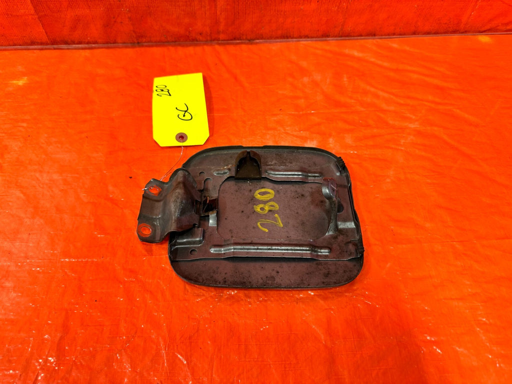02 06 ACURA RSX BASE & TYPE S   GAS FUEL LID COVER   OEM FACTORY #2801