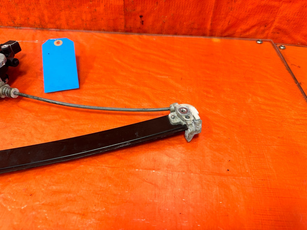 04 08 ACURA TSX   DRIVER LEFT REAR   WINDOW REGULATOR W/ MOTOR   OEM #3046