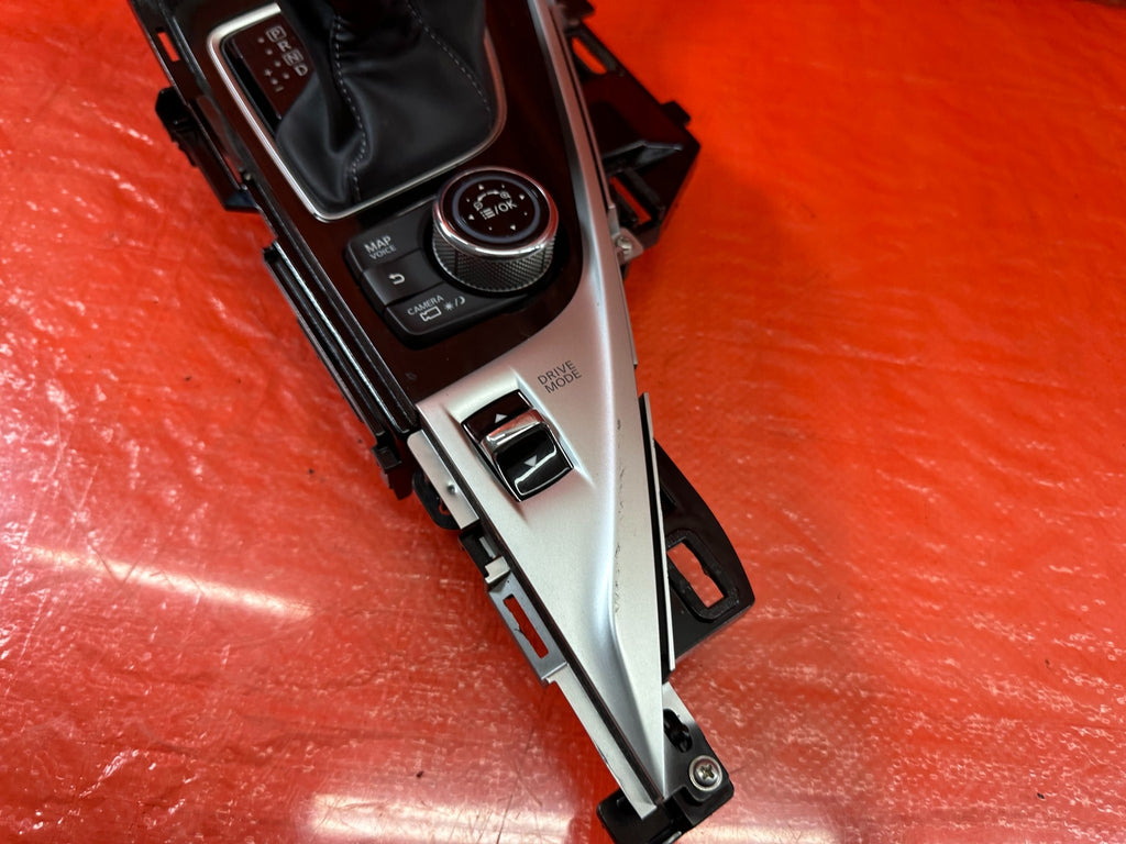 2018 18 INFINITI Q60 RED SPORT SHIFTER CONSOLE W/ NAVIGATION & CAMERA OPTION 2005