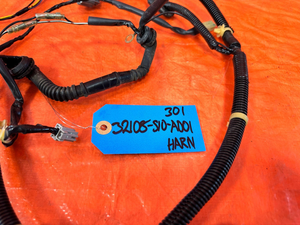 97-01 HONDA CR-V CRV - REAR / TAIL LIGHT LAMP WIRING HARNESS WIRE LOOM - OEM 3012