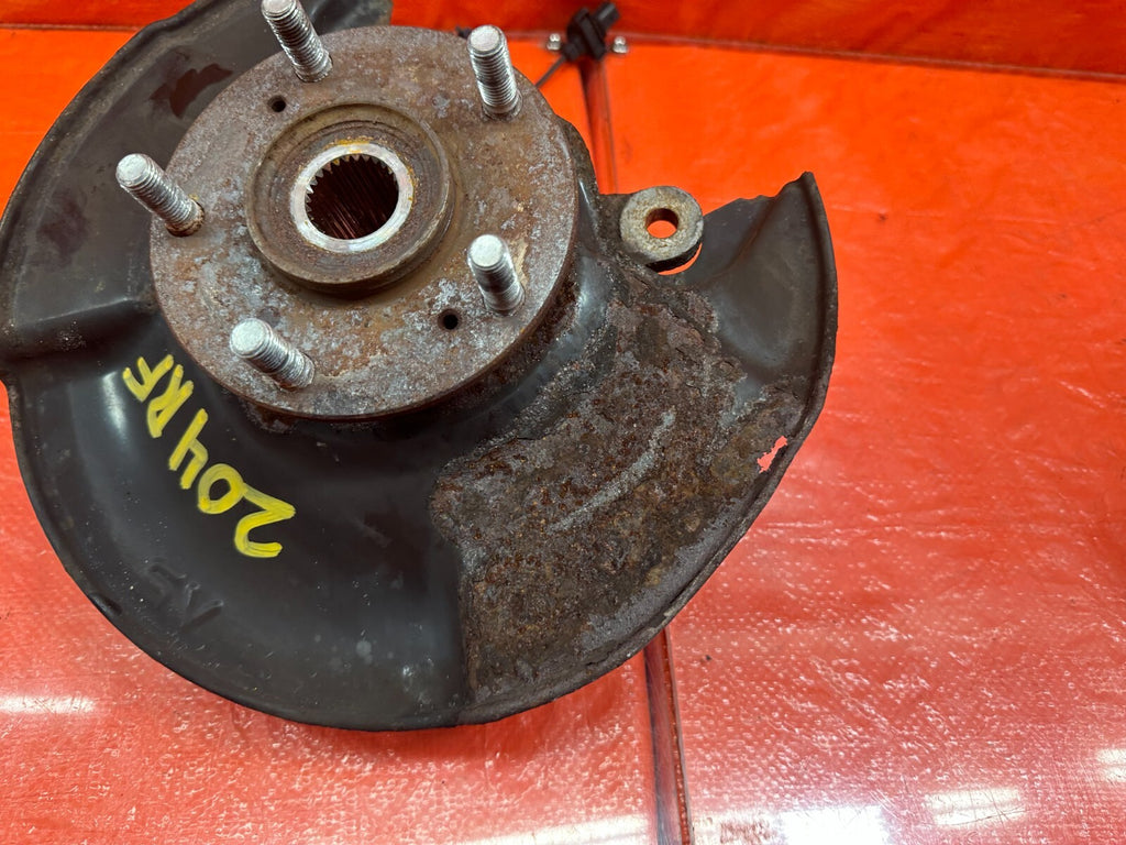 06 11 HONDA CIVIC SI 2D & 4D PASSENGER RIGHT FRONT SPINDLE KNUCKLE HUB OEM #2046