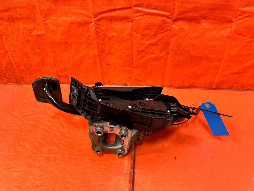 08 15 INFINITI G37 & Q60  2D COUPE   SPORT ALUMINUM TRIM   GAS & BRAKE PEDAL 3207
