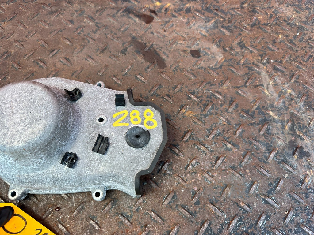 02 10 LEXUS SC430   3UZFE   DRIVER LEFT   CAM GEAR COVER   OEM #2881