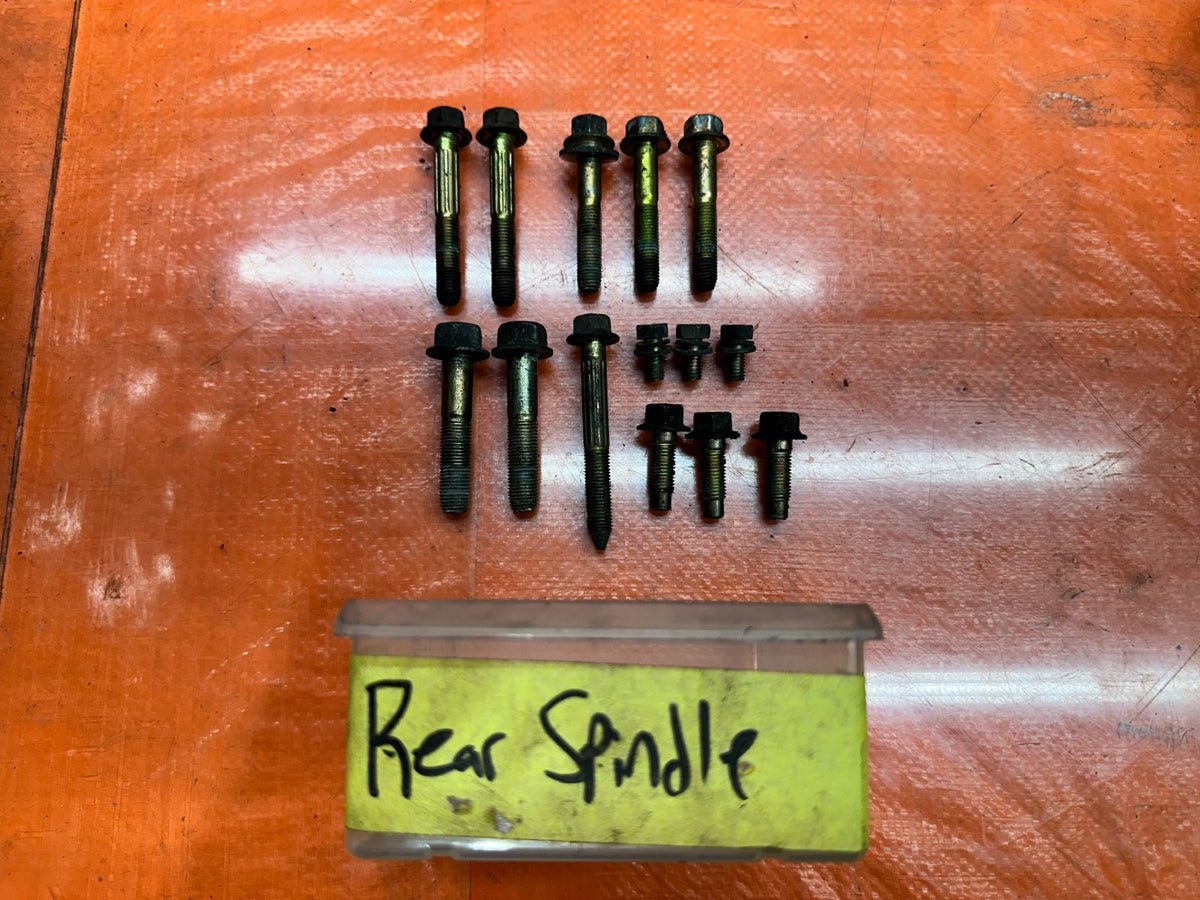 92-95 HONDA CIVIC 1.5L 1.6L REAR SPINDLE HUB MOUNT BOLTS HARDWARE SET OEM #3480