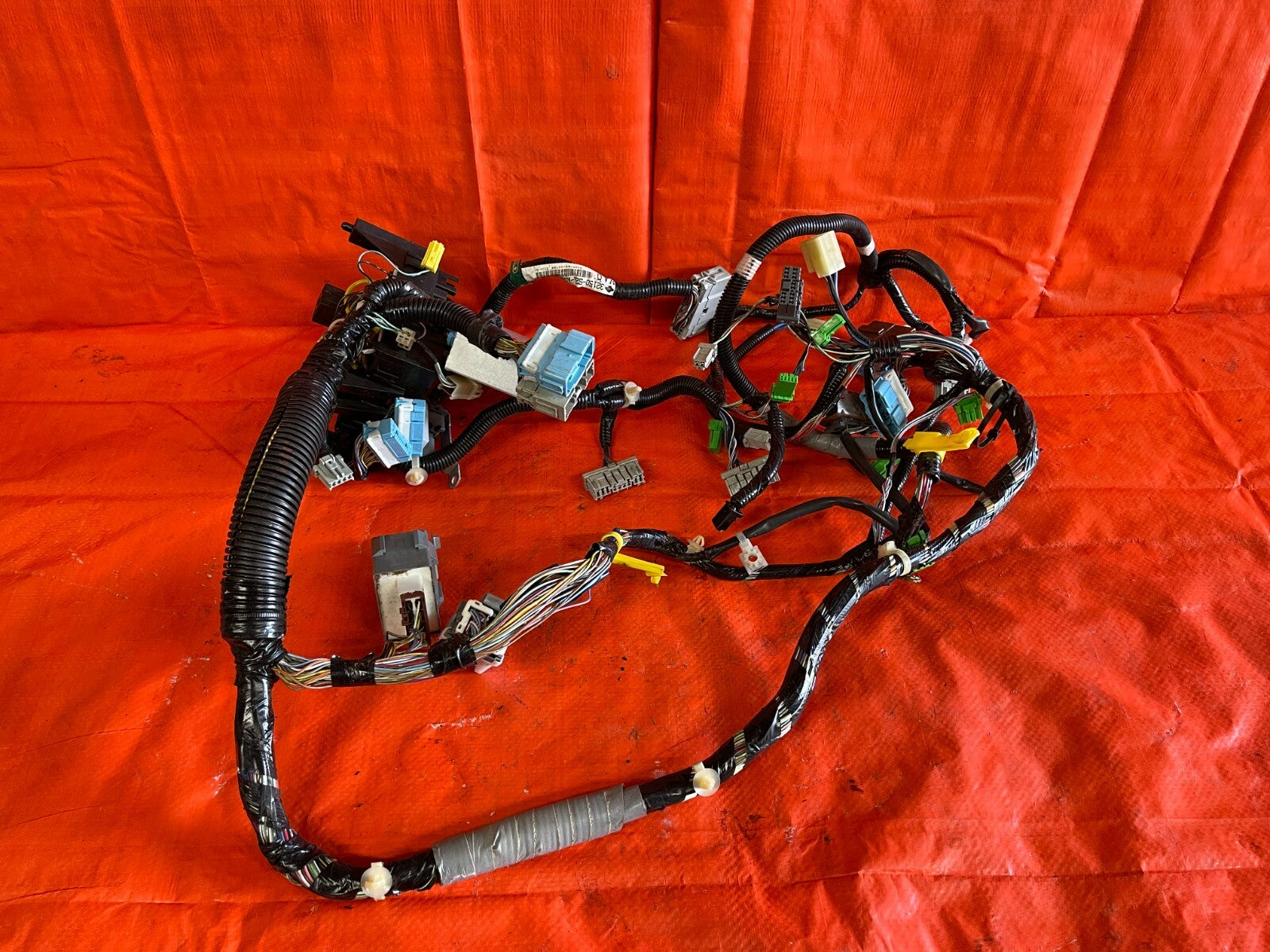 00 01 HONDA S2000   INTERIOR FUSE BOX WIRING HARNESS   32150 S2A A005   OEM OE0