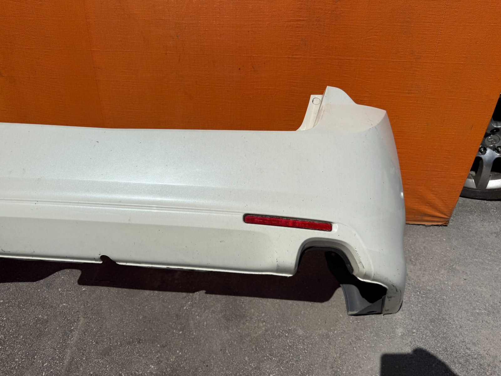 09 14 ACURA TSX   REAR BUMPER COVER WITH REFLECTORS   OEM FACTORY OE5