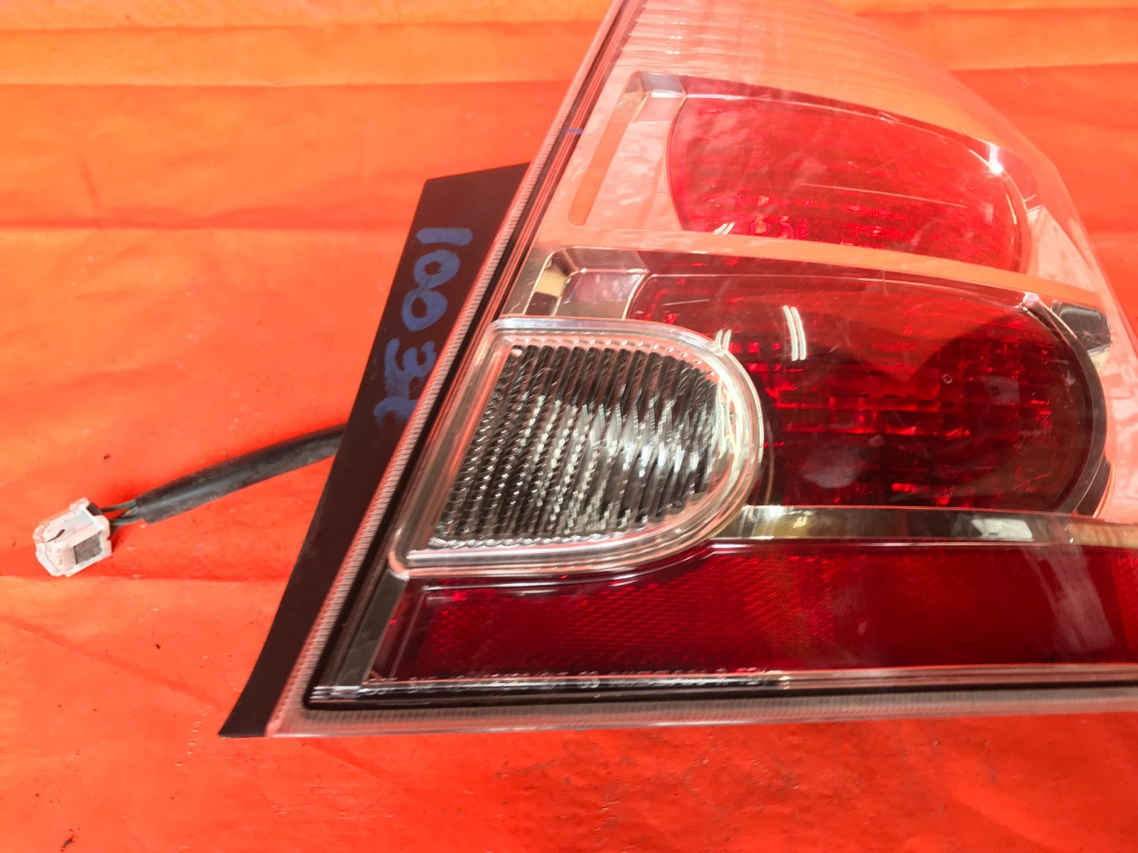 OEM 2010 2011 2012 NISSAN SENTRA PASSENGER RIGHT OUTER TAIL LIGHT LAMP 10 11 121