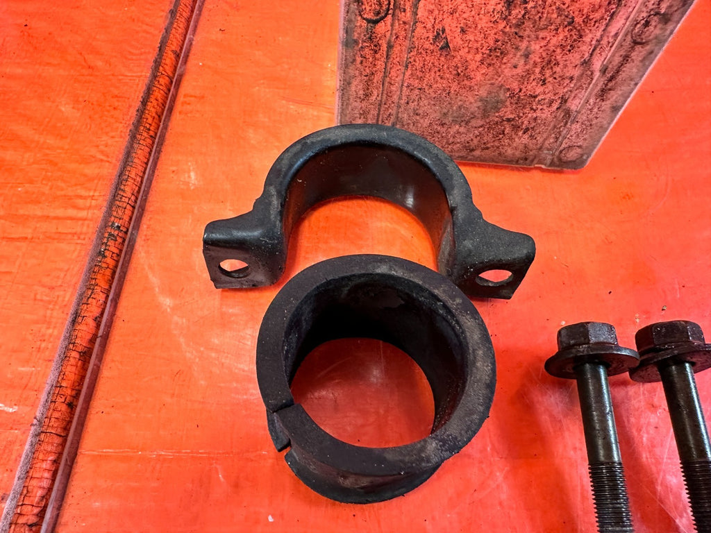 92 95 HONDA CIVIC   POWER STEERING RACK MOUNTING BRACKET BRACE   OEM #3275
