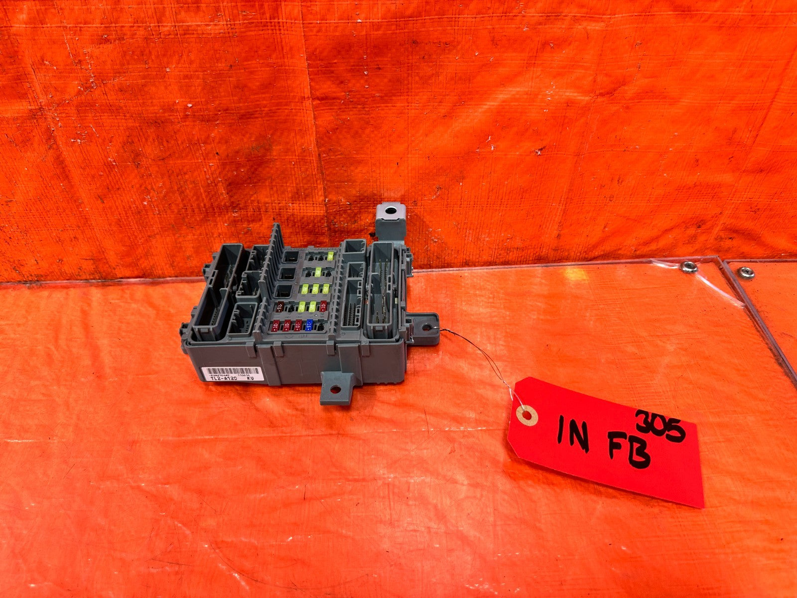 11 14 ACURA TSX   PASSENGER RIGHT   INTERIOR FUSE BOX PANEL   OEM 3050