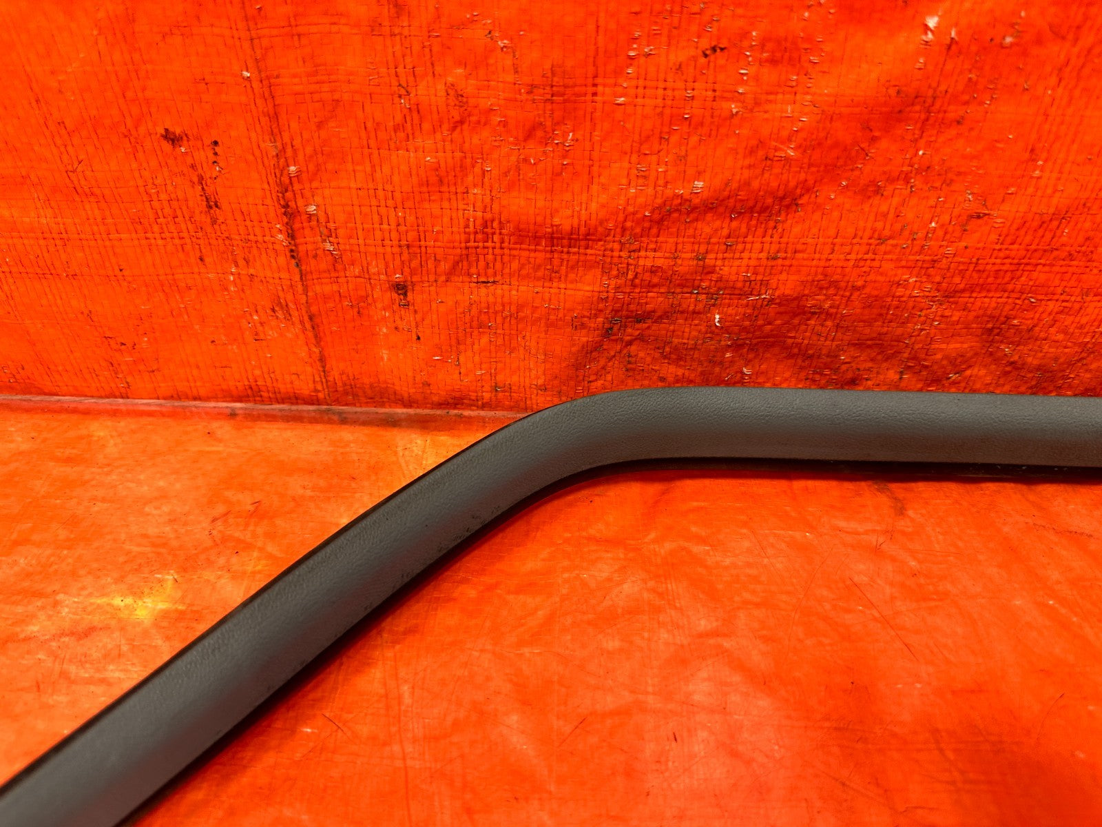 97 01 HONDA CR V CRV   CHASSIS TO DOOR OPEN TRIM GASKET LEFT REAR   OEM #3015