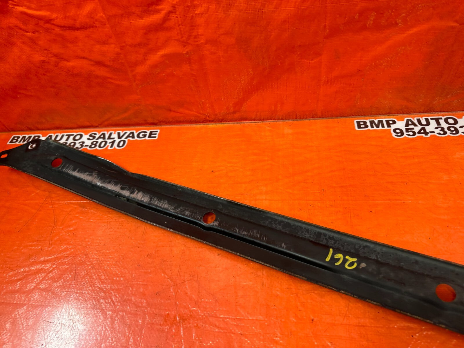 02 10 LEXUS SC430   RIGHT SUBFRAME BRACE EXTENSION ROD BRACKET   OEM #2614