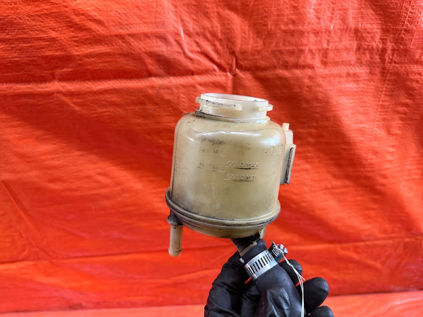 09 13 INFINITI  G37 SEDAN   POWER STEERING RESERVOIR TANK BOTTLE   OEM #2383
