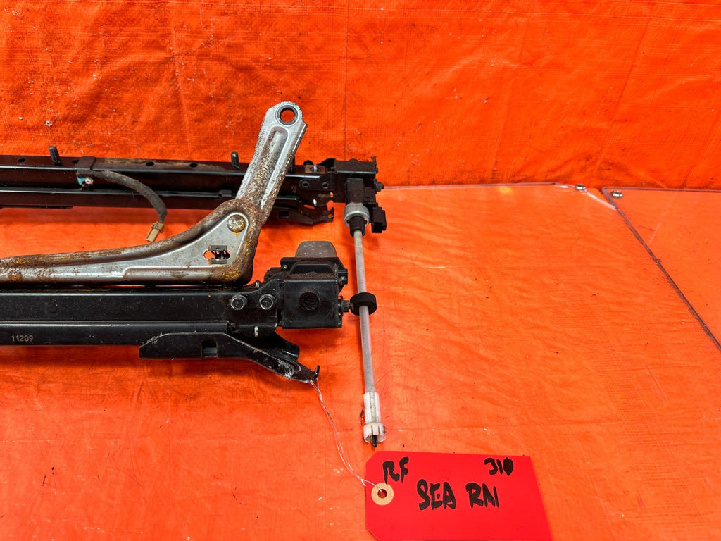 09 15 INFINITI G37 CONVERTIBLE SEAT RAIL PASSENGER RIGHT  W/ ALL MOTORS OEM 3103