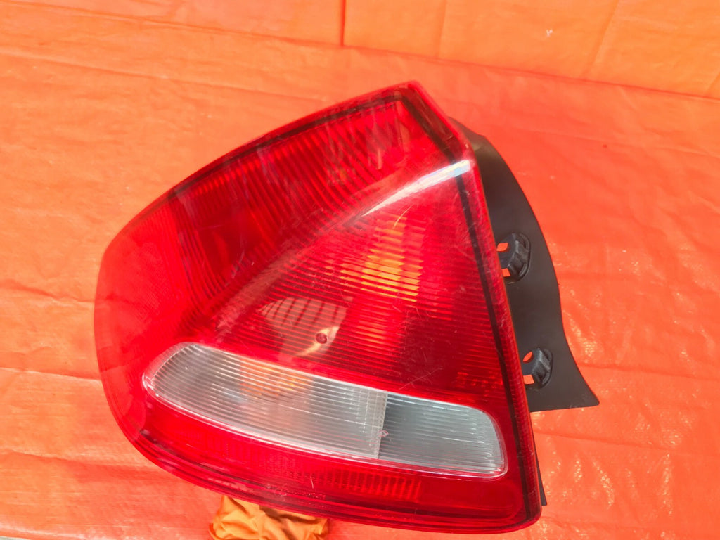 OEM 2004 2005 2006 HONDA INSIGHT DRIVER LEFT TAIL LIGHT LAMP 04 05 06 L LH5