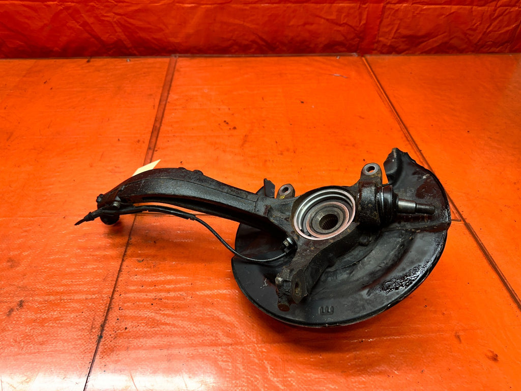 04-08 ACURA TSX 4D 2.4L K24A2 LEFT FRONT DRIVER STEERING KNUCKLE SPINDLE HUB 34211