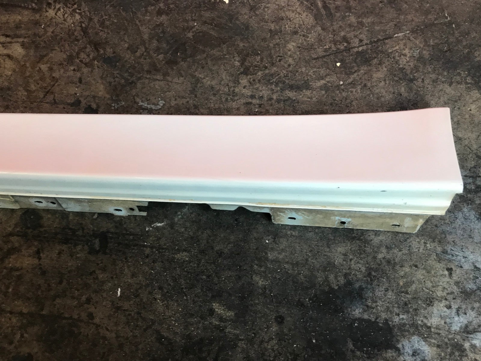 OEM 2014 14 BMW 328i SEDAN DRIVER LEFT SIDE SKIRT ROCKER PANEL ALPINE WHITE1